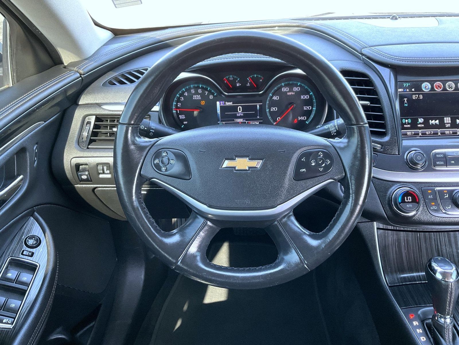 2019 Chevrolet Impala 1LT photo 11