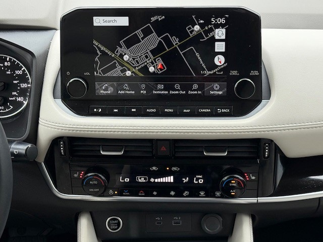 2023 Nissan Rogue SL photo 16