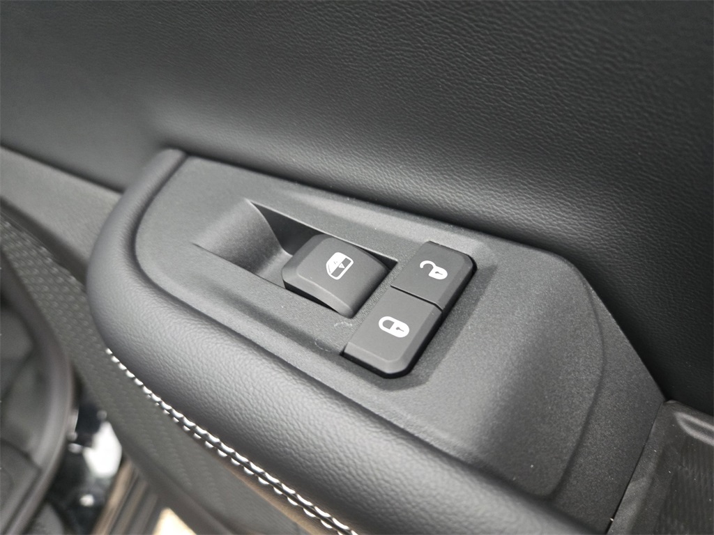 2025 Jeep Grand Cherokee Limited photo 34