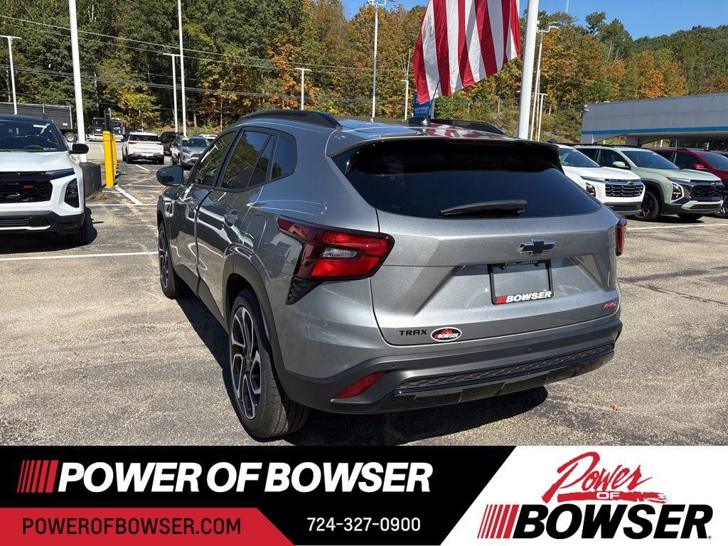 2025 Chevrolet Trax photo 3