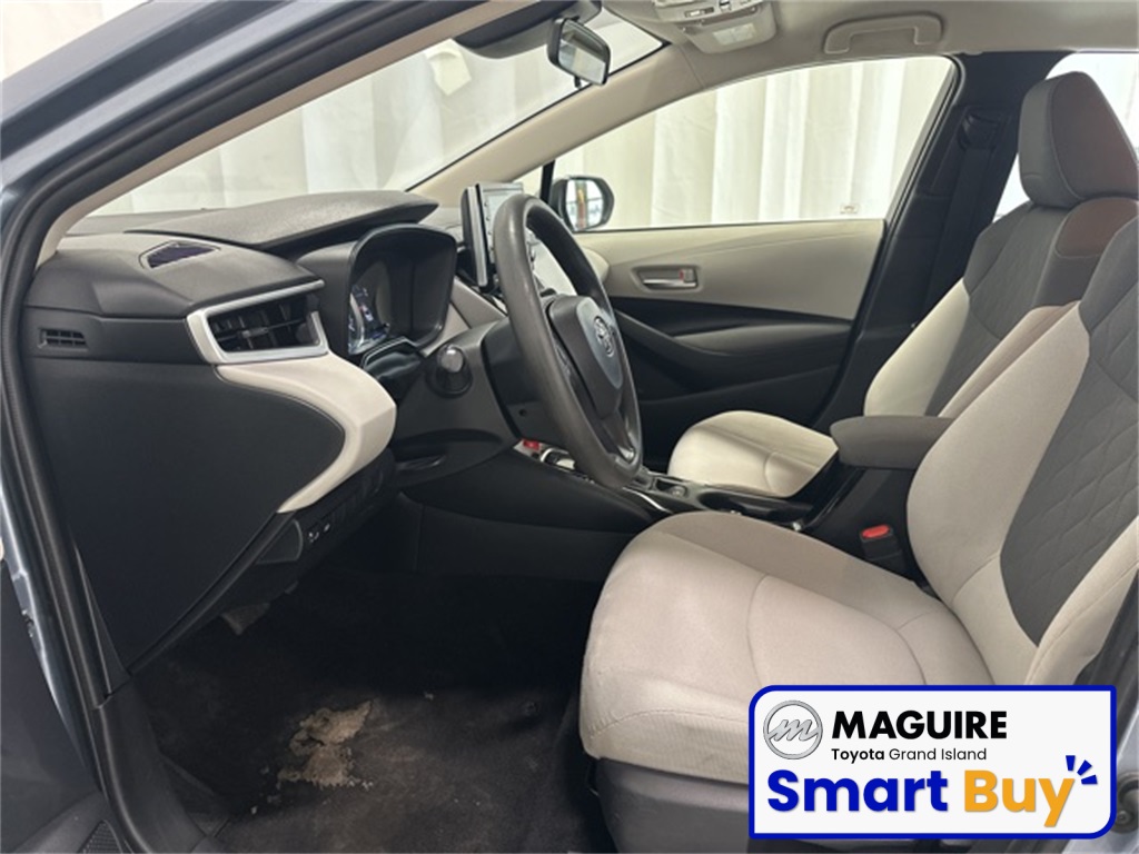 2020 Toyota Corolla LE photo 3