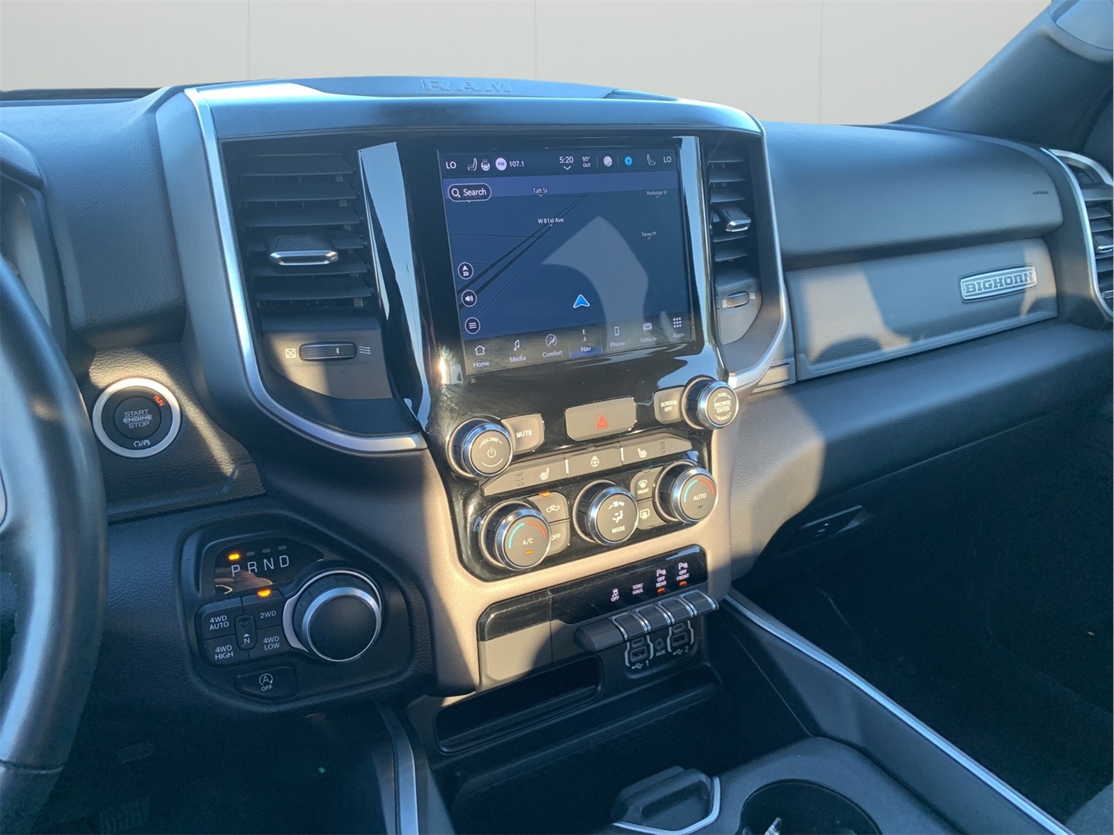 2022 Ram 1500 Big Horn Lone Star photo 21