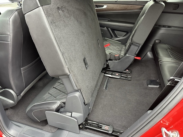 2024 Volkswagen Atlas SEL Premium R-Line photo 14