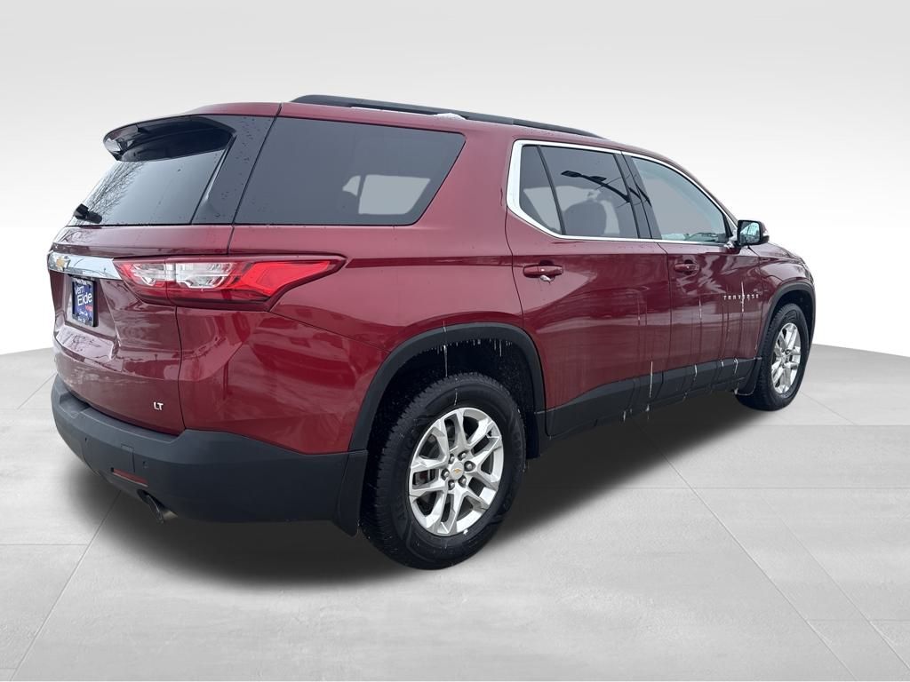 2019 Chevrolet Traverse 3LT photo 2