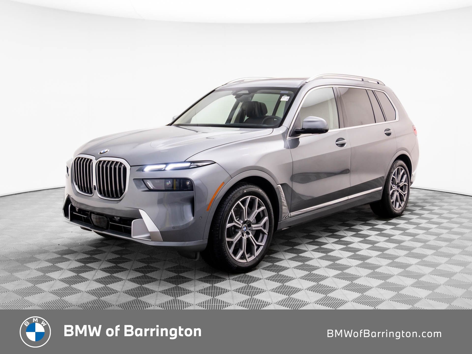 2026 BMW X7 40i's photo