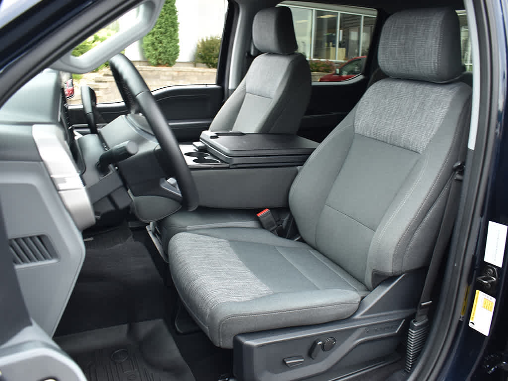 2023 Ford F-150 XLT photo 5