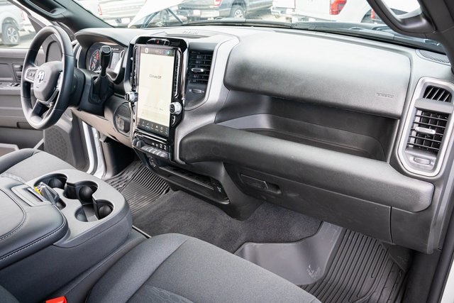 2025 Ram 2500 Tradesman photo 32