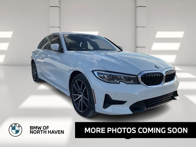 2019 BMW 3 Series 330i's photo