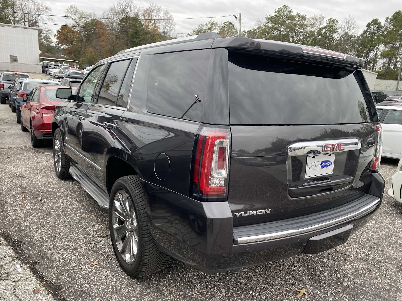 2015 Gmc Yukon Denali photo 3
