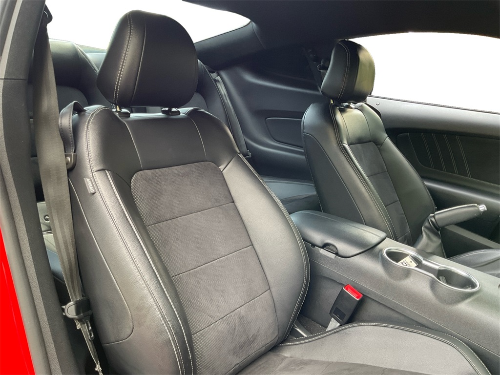 2020 Ford Mustang GT Premium photo 26