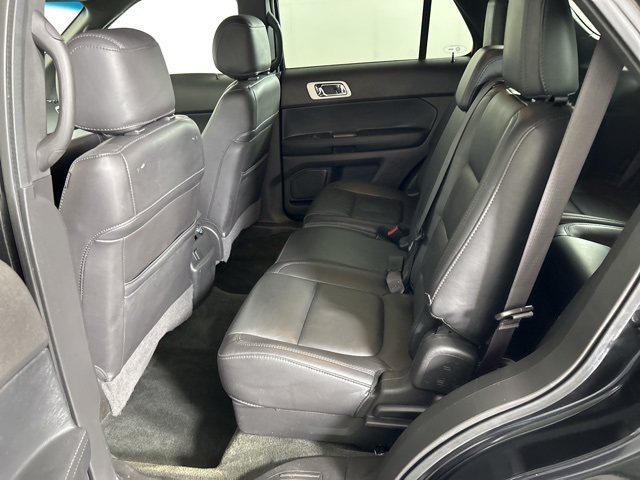 2015 Ford Explorer XLT photo 14