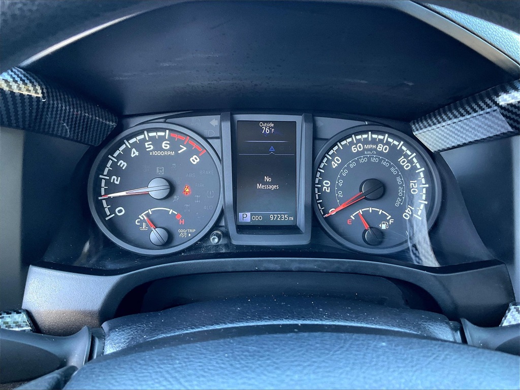 2020 Toyota Tacoma SR photo 23