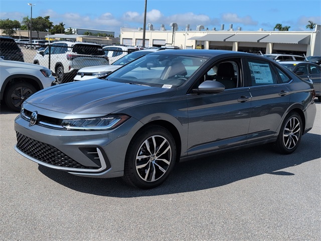 2025 Volkswagen Jetta 1.5T SE photo 3