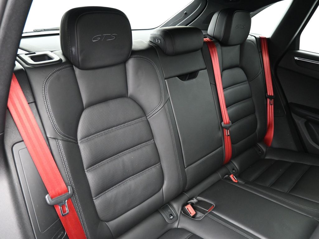 2018 Porsche Macan GTS photo 10
