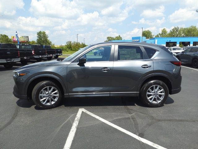 2025 Mazda CX-5 2.5 S Preferred photo 3