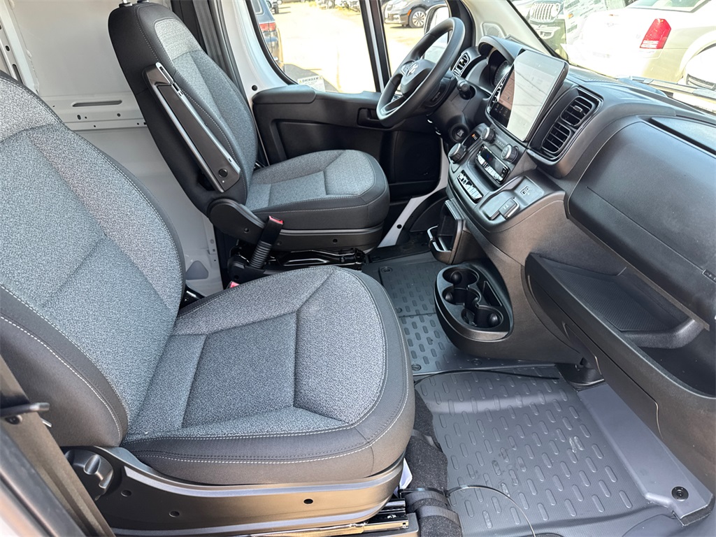 2025 Ram ProMaster 3500 photo 16