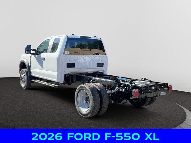 2026 Ford F-550 photo 3