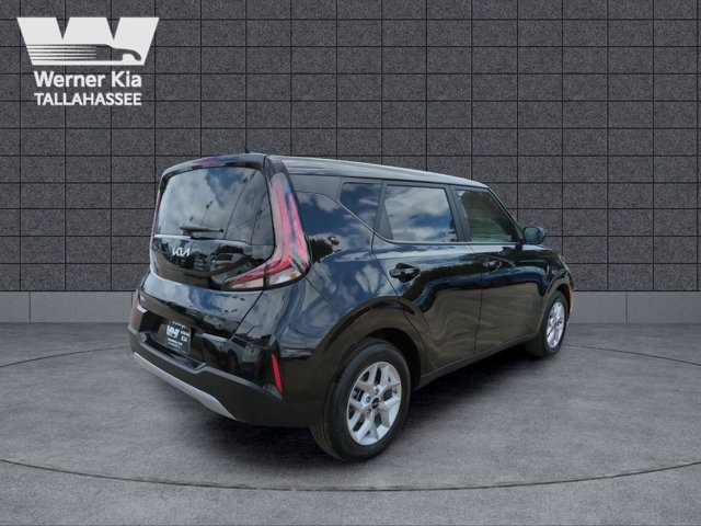 2025 Kia Soul LX photo 4