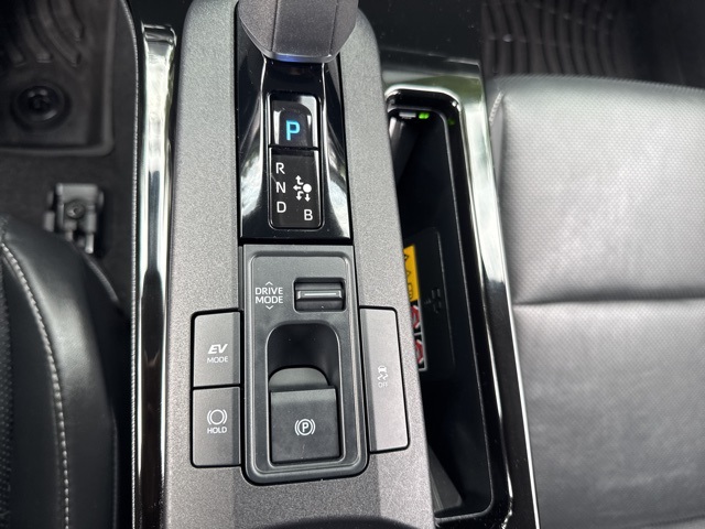 2024 Toyota Prius XLE photo 30