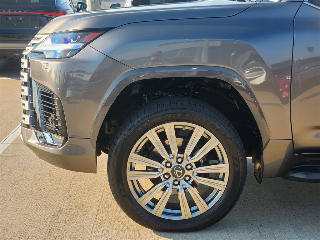2023 Lexus LX 600 Ultra Luxury photo 7