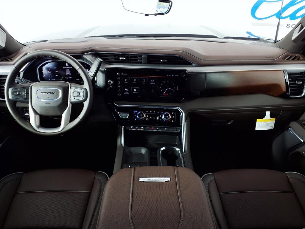 2026 Gmc Sierra 2500 HD Denali photo 3