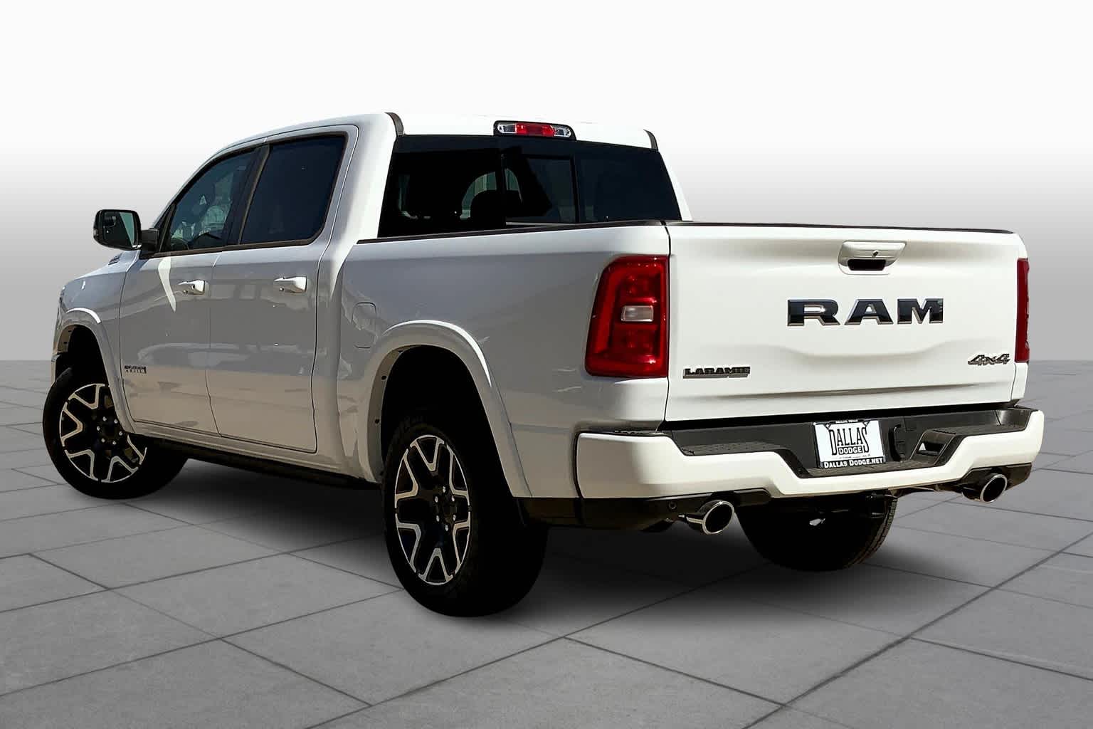 2025 Ram 1500 Laramie photo 11