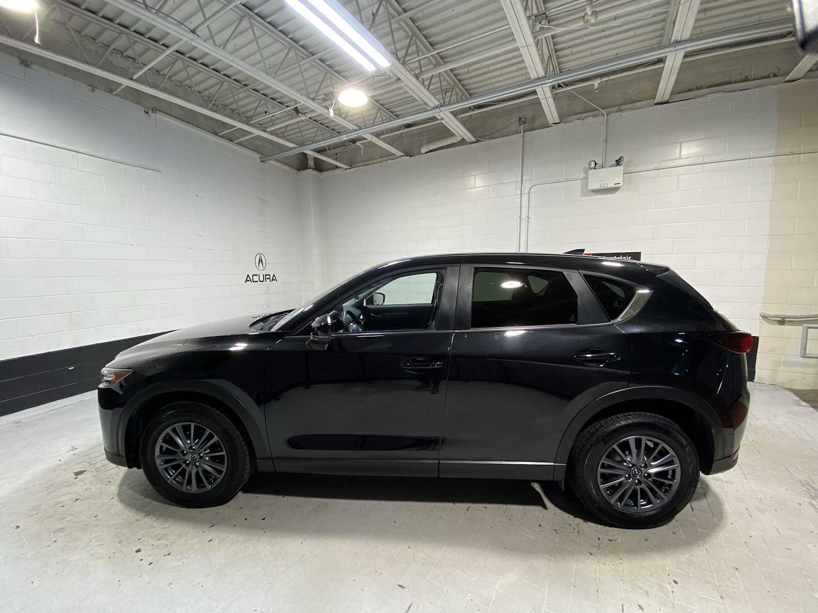 2020 Mazda CX-5 Touring photo 3