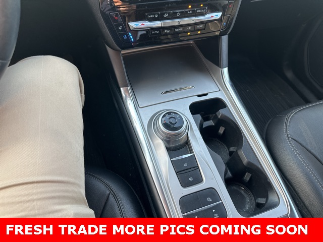 2022 Ford Explorer Limited photo 21