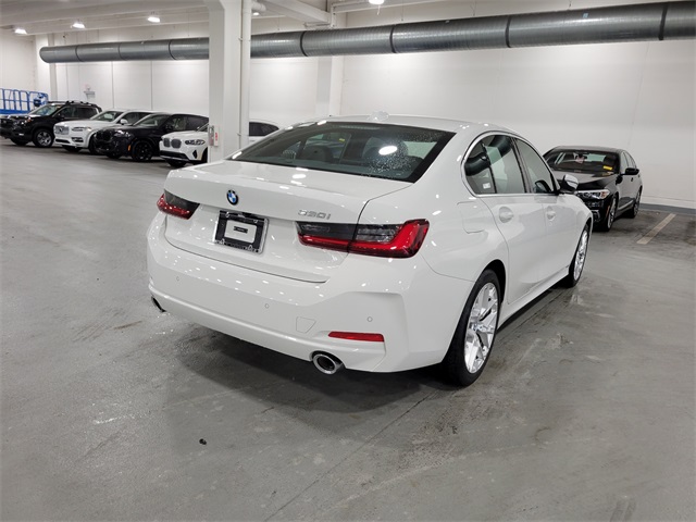 2025 Bmw 330i photo 9