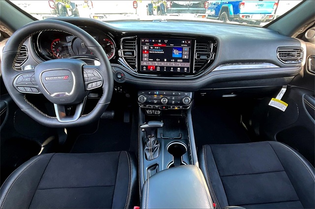 2025 Dodge Durango R/T Plus photo 4