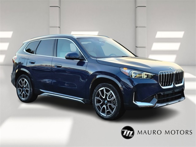 2026 BMW X1 28i's photo