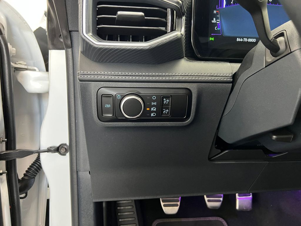 2024 Ford Mustang GT Premium photo 14