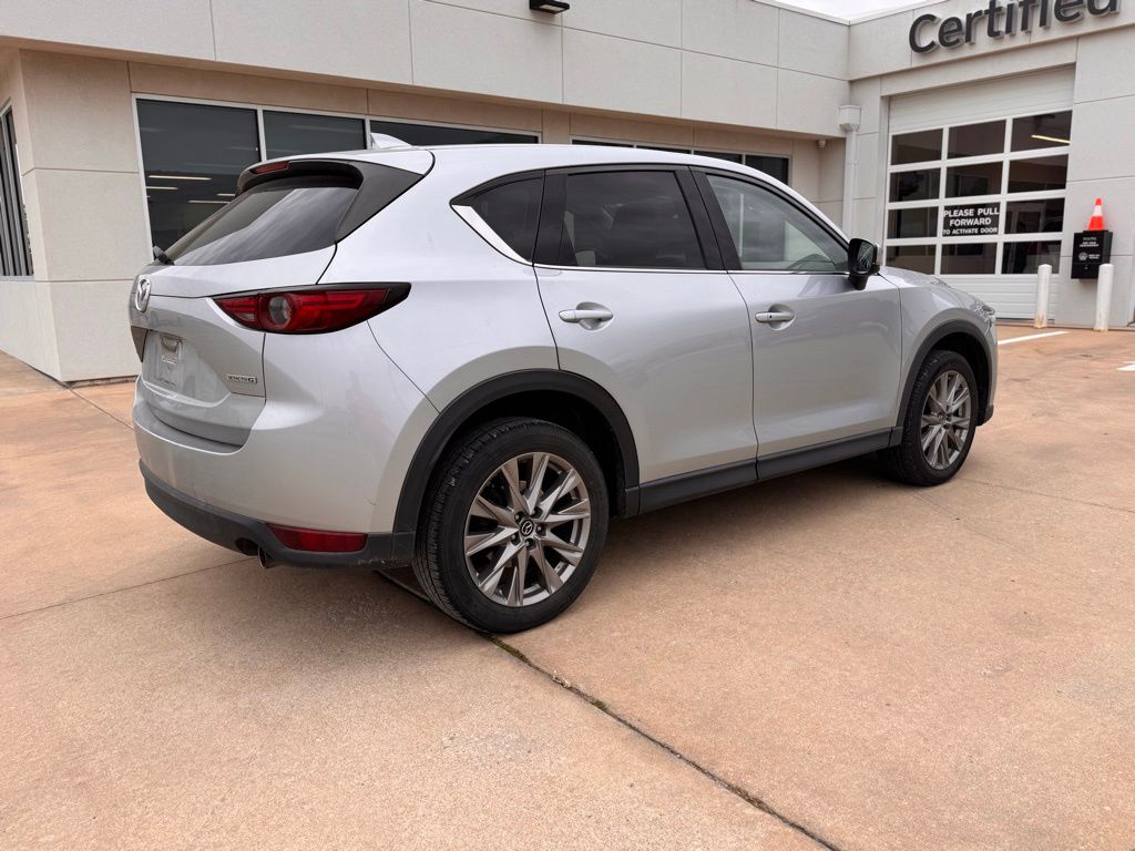 2020 Mazda CX-5 Grand Touring photo 4