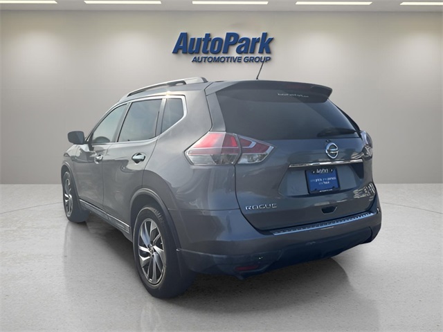 2015 Nissan Rogue SL photo 4