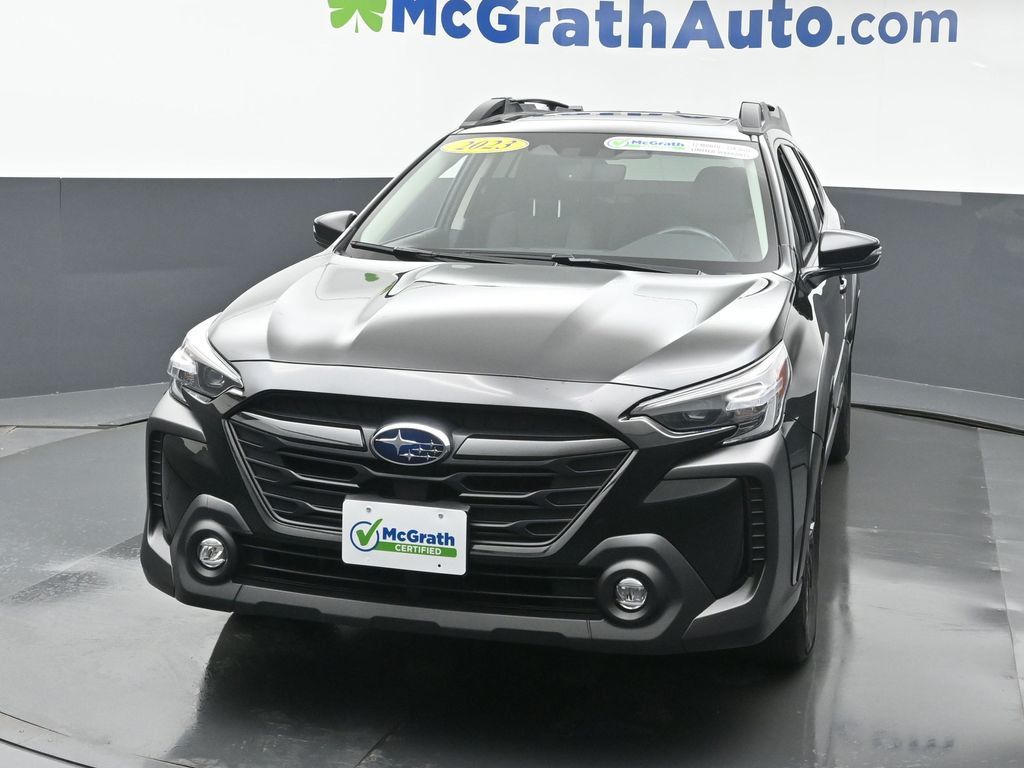 2023 Subaru Outback Onyx Edition photo 2