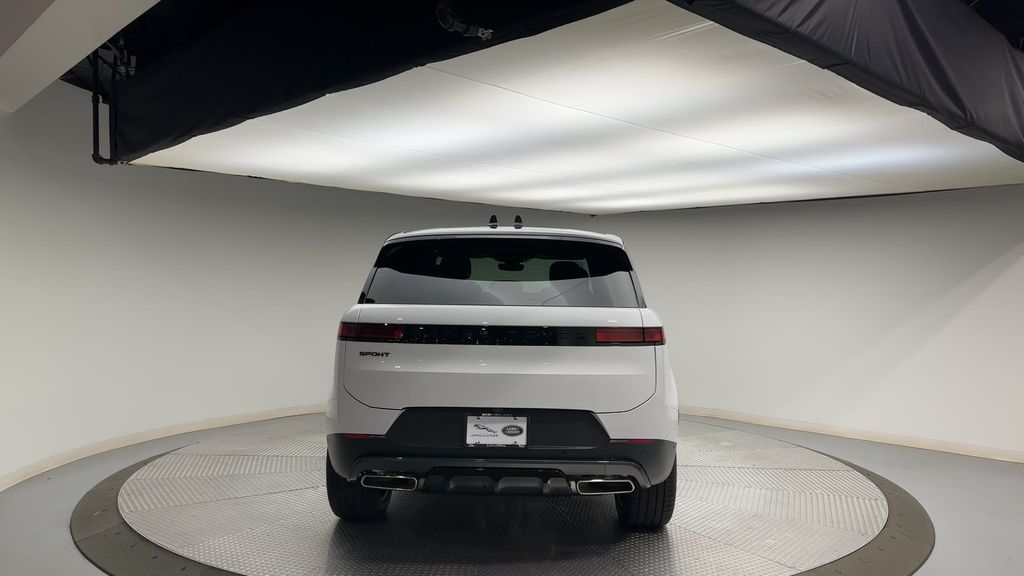 2024 Land Rover Range Rover Sport SE photo 7