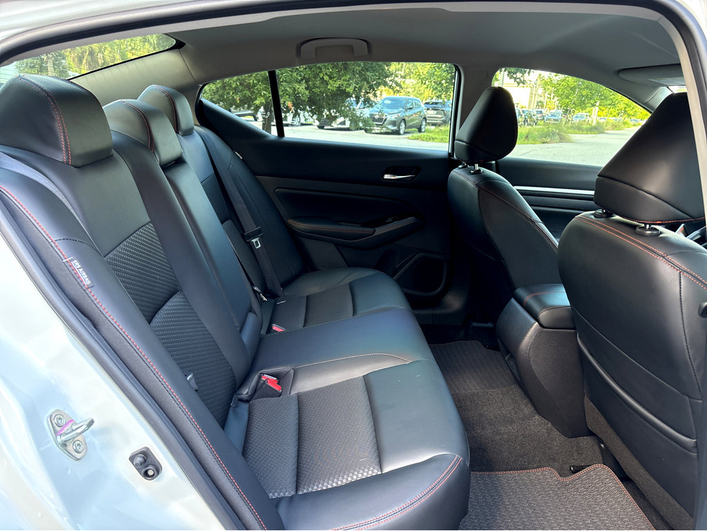 2024 Nissan Altima 2.5 SR photo 14