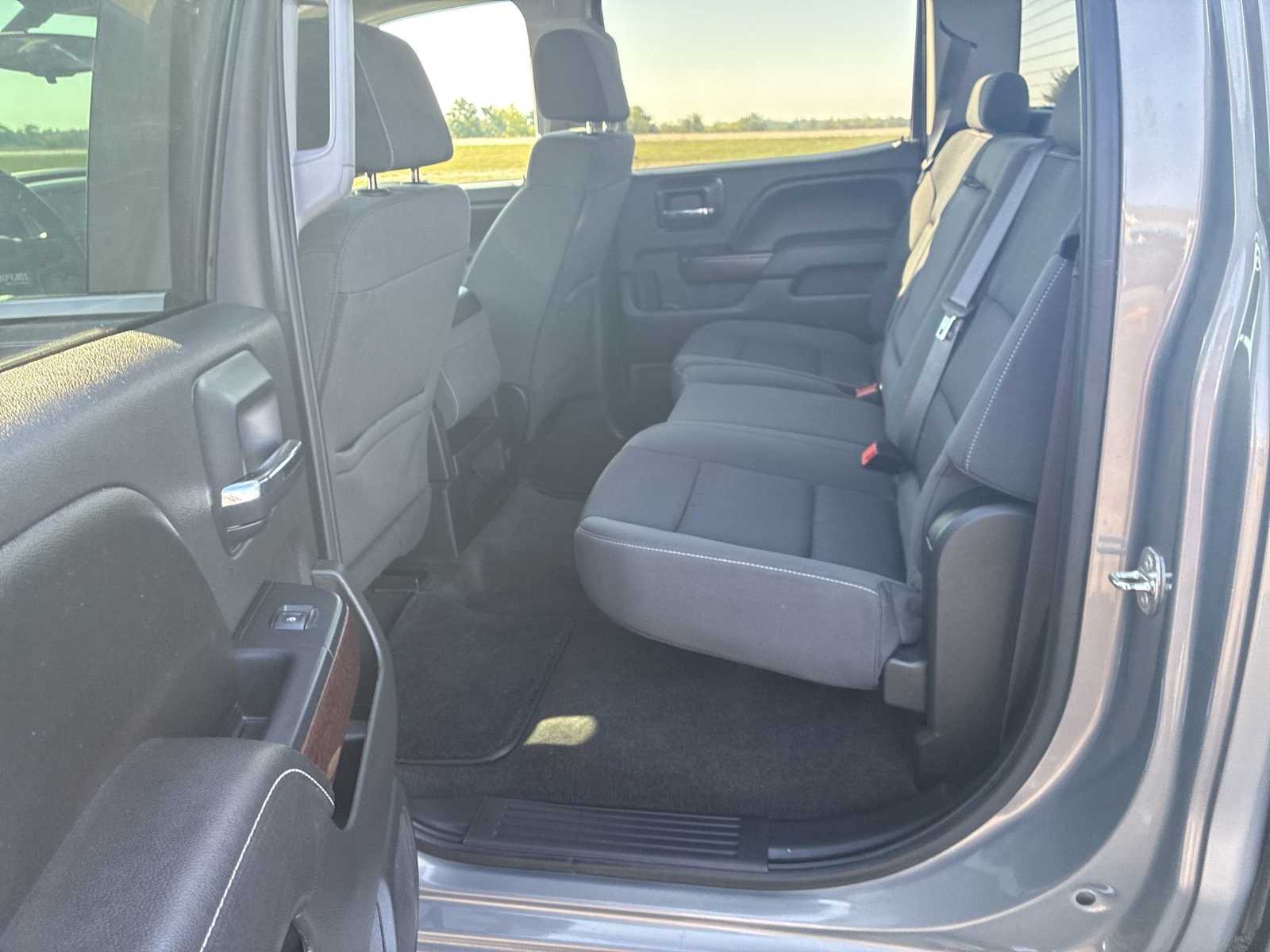 2017 Gmc Sierra 1500 SLE photo 18