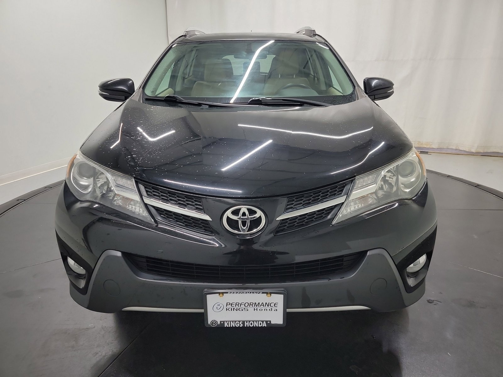 2013 Toyota RAV4 XLE photo 3