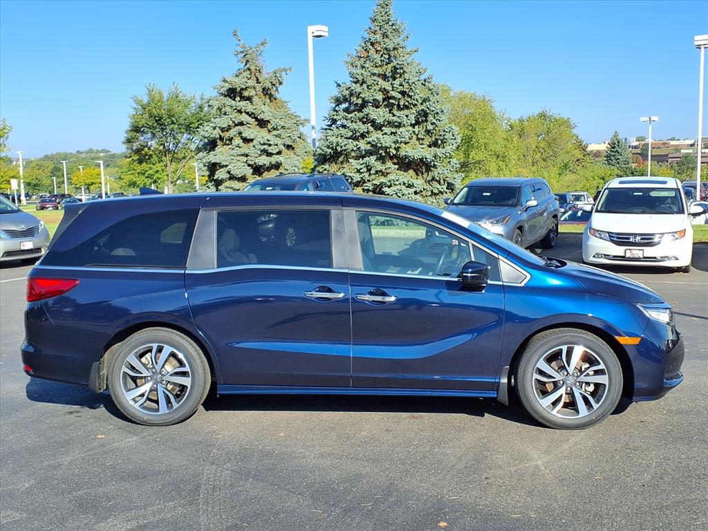 Used 2023 Honda Odyssey Touring with VIN 5FNRL6H81PB067794 for sale in Burnsville, Minnesota