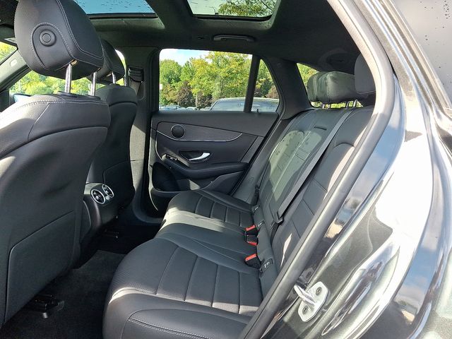 2022 Mercedes Benz GLC 300 4MATIC photo 10