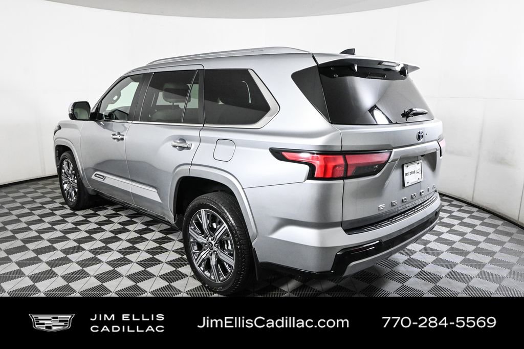 2024 Toyota Sequoia SR5 Capstone photo 3