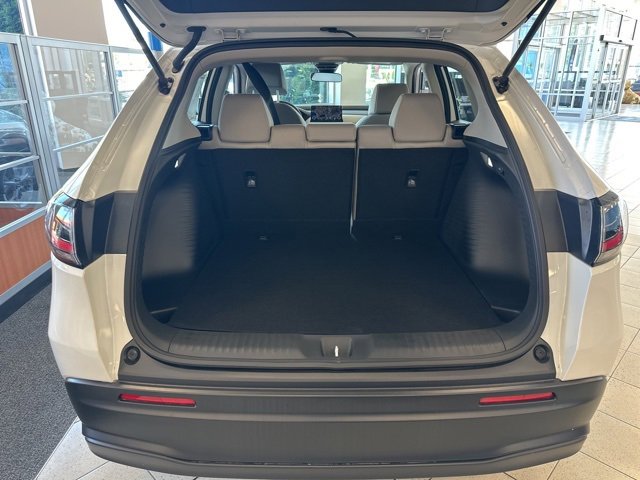 2025 Honda HR-V LX photo 4