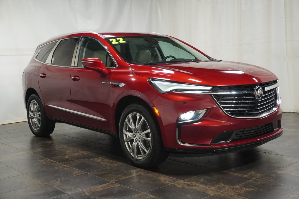 2022 Buick Enclave Premium's photo
