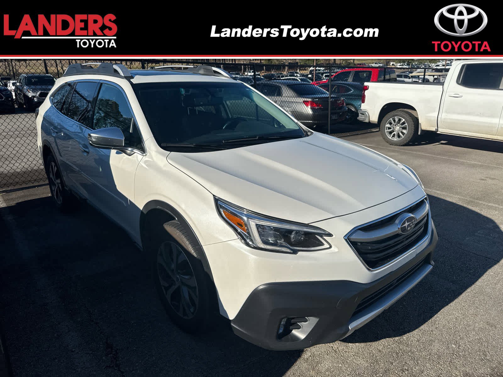 2021 Subaru Outback Touring's photo