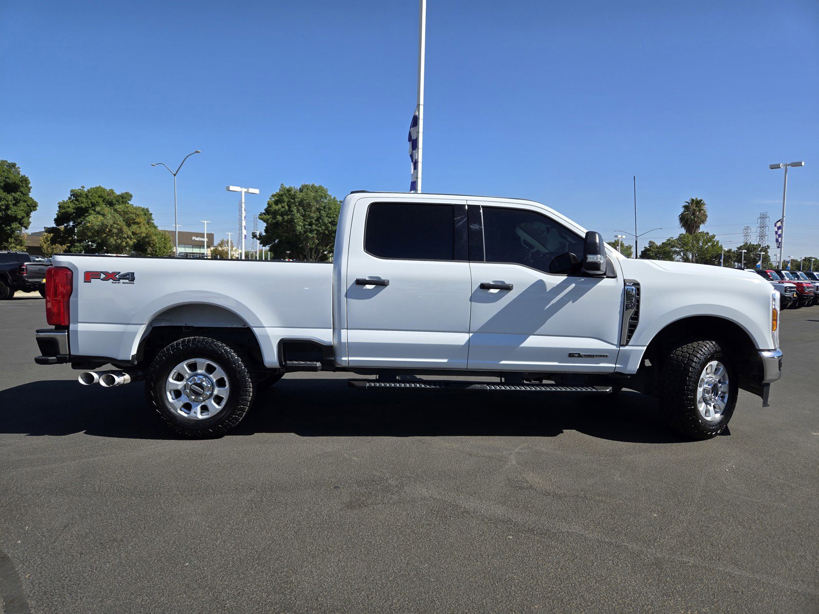 2024 Ford F-250 XLT photo 3
