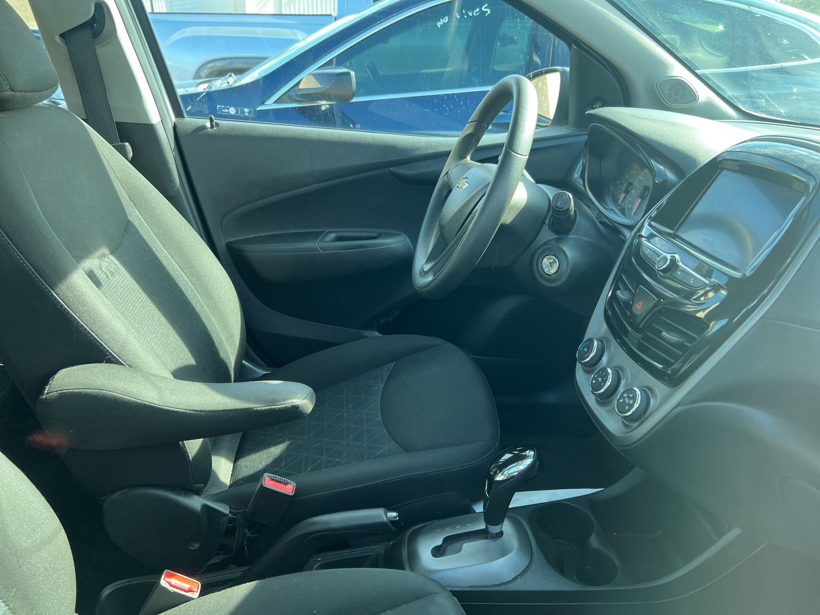2019 Chevrolet Spark LS photo 4