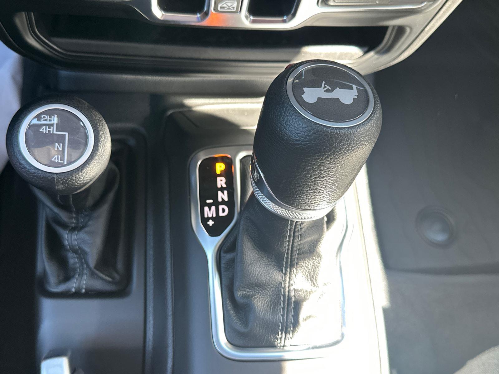 2025 Jeep Wrangler Sport S photo 19