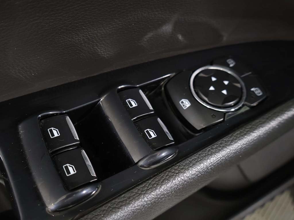 2016 Ford Fusion SE photo 34