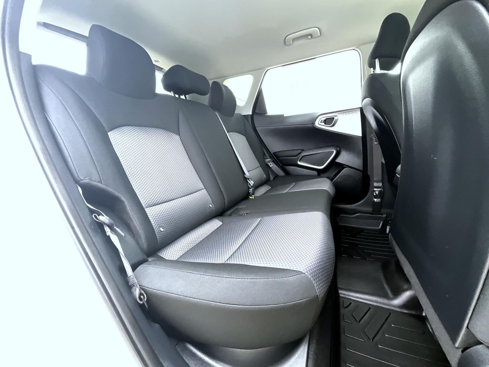 2022 Kia Soul LX photo 20